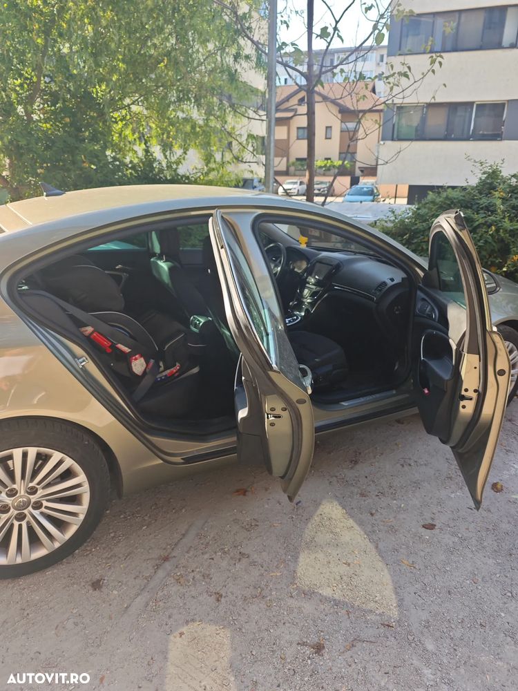 Opel Insignia 2.0 CDTI ECOTEC Cosmo Aut. - 8