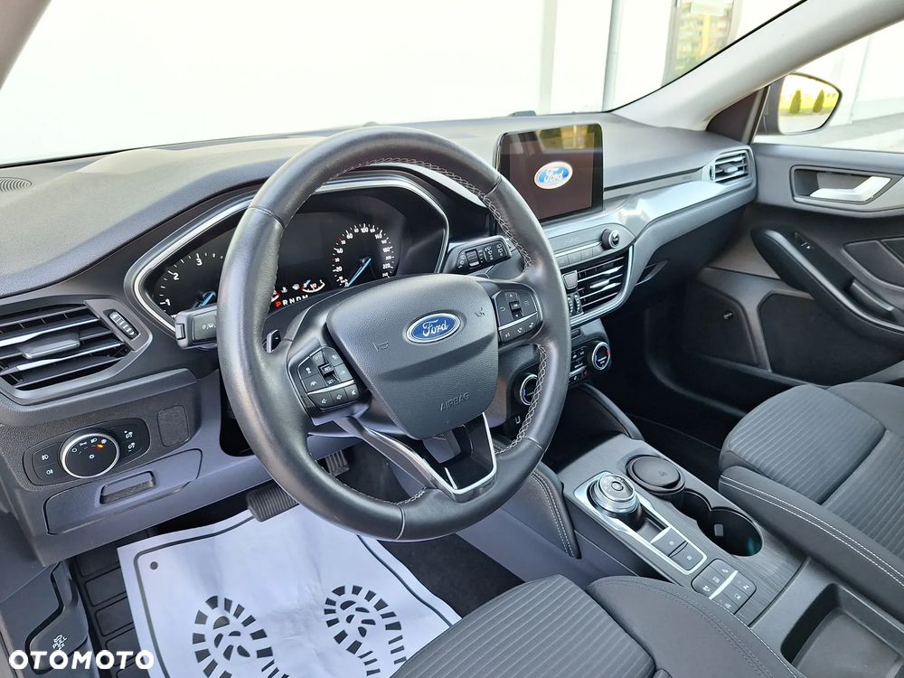 Ford Focus 1.5 EcoBlue STart-Stopp-System TITANIUM X - 25