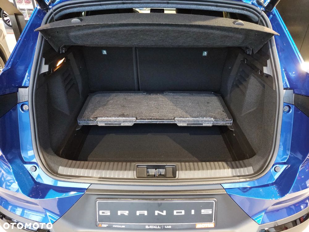 Mitsubishi Grandis 1.3T mHEV Intense Style Cold DCT - 12