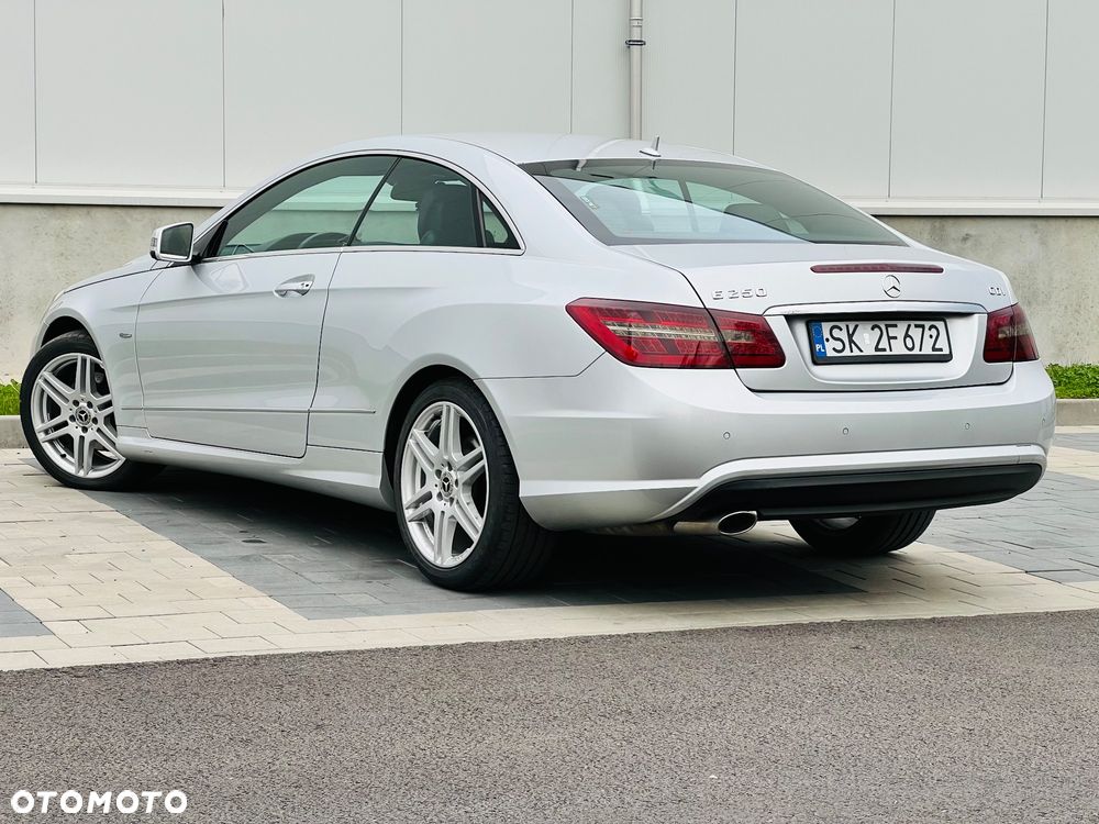 Mercedes-Benz Klasa E 250 CDI DPF BlueEFFICIENCY Automatik Avantgarde - 3