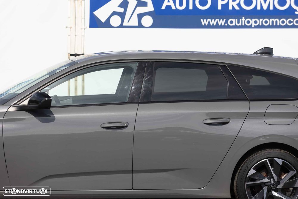 Peugeot 308 SW - 7