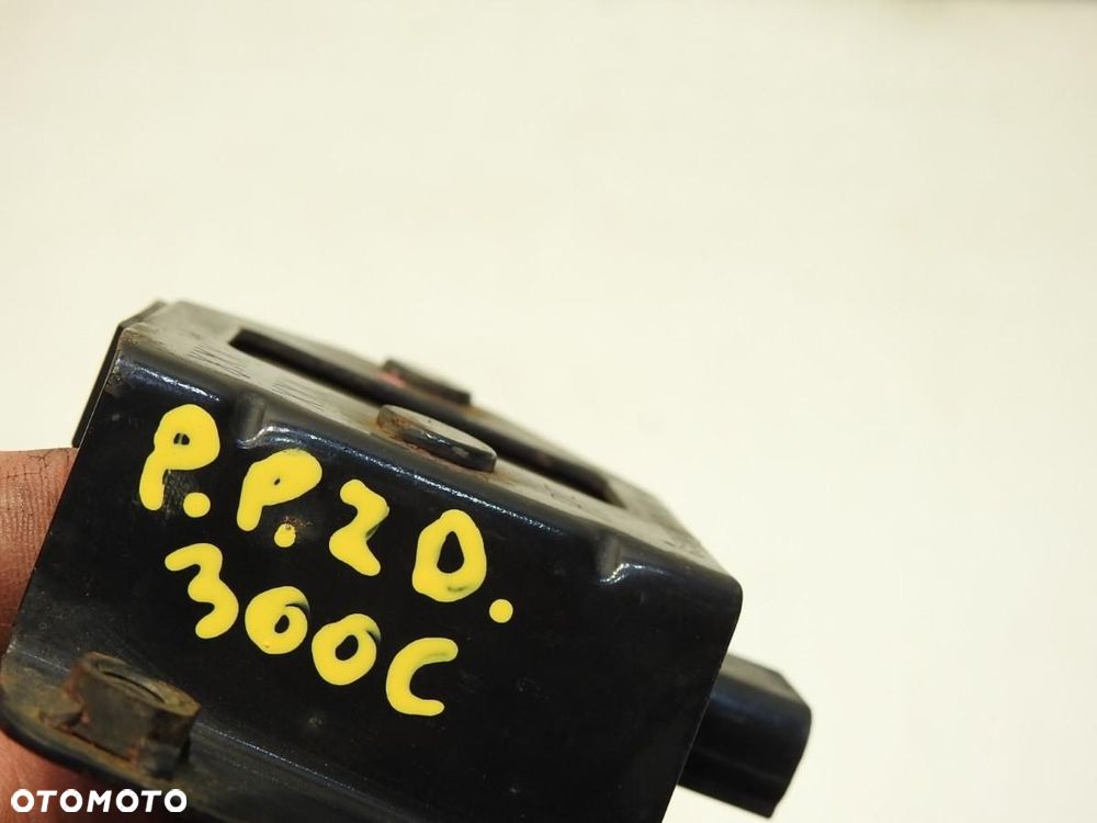 CZUJNIK SENSOR CIŚNIENIA OPON PRZOD CHRYSLER 300C 04602504AC - 2