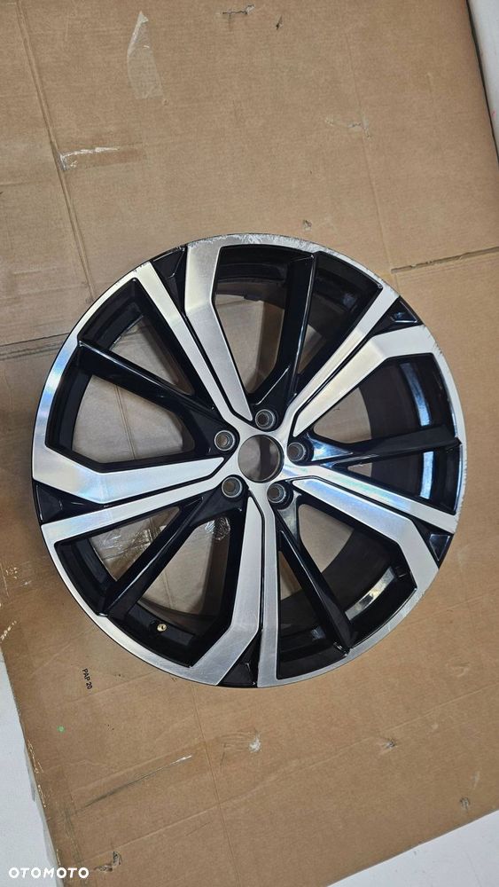 felga aluminiowa volvo xc60 xc 60 ii 21'' 8,5 et49,5 5x108 32271573 - 9