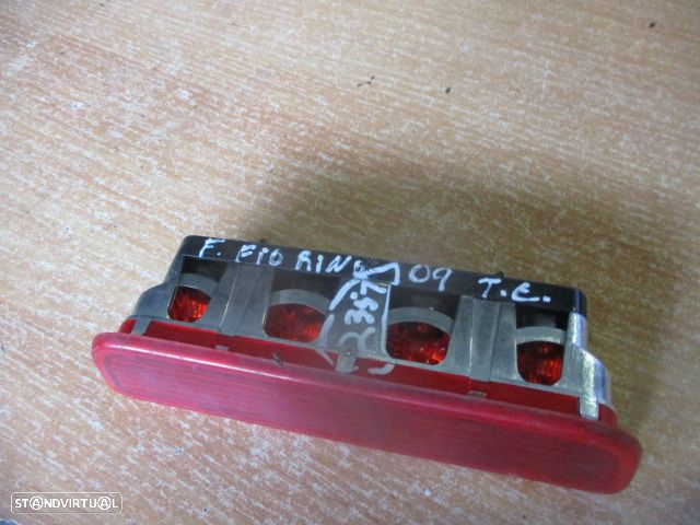 Farol Tras STOP2351 FIAT FIORINO 2009 3 Stop - 2