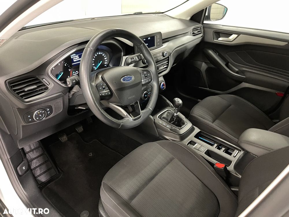 Ford Focus 1.5 EcoBlue Trend - 6