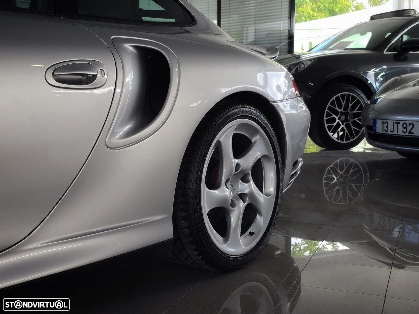 Porsche 911 (996) Turbo - 24