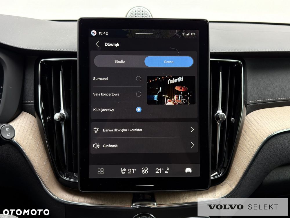 Volvo XC 60 - 36