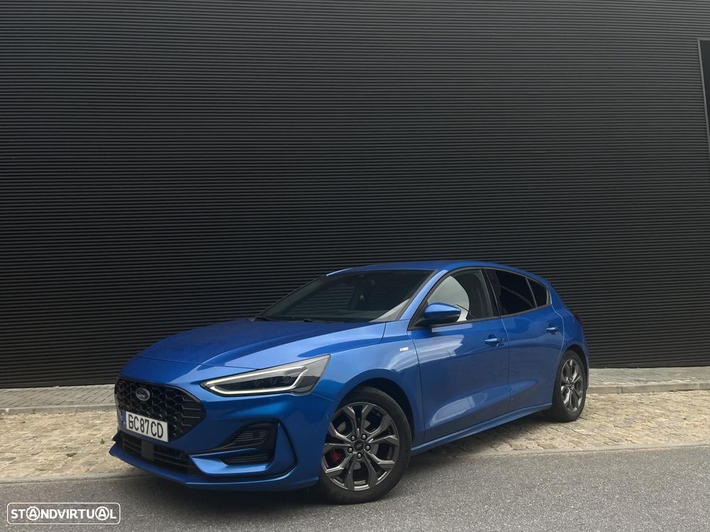 Ford Focus 1.0 EcoBoost MHEV ST-Line X - 2