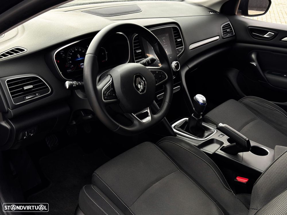Renault Mégane Sport Tourer 1.5 Blue dCi Equilibre - 18