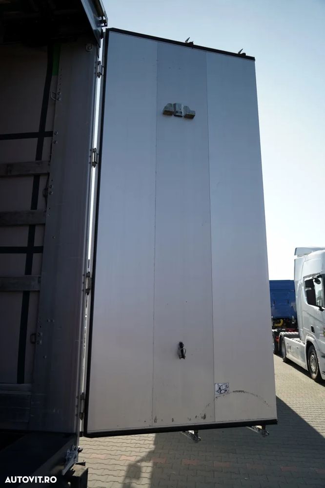 Wielton CORTINĂ STANDARD WIELTON / ACOPERIȘ LVT / SISTEM BDE - STALPINI CULISANTI / AXĂ RIDICABILĂ / PUȚIN FOLOSIT - 14