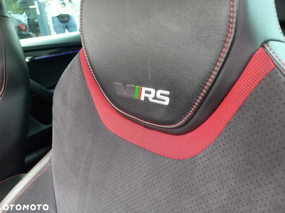 Skoda Octavia 2.0 TDI SCR RS DSG - 32
