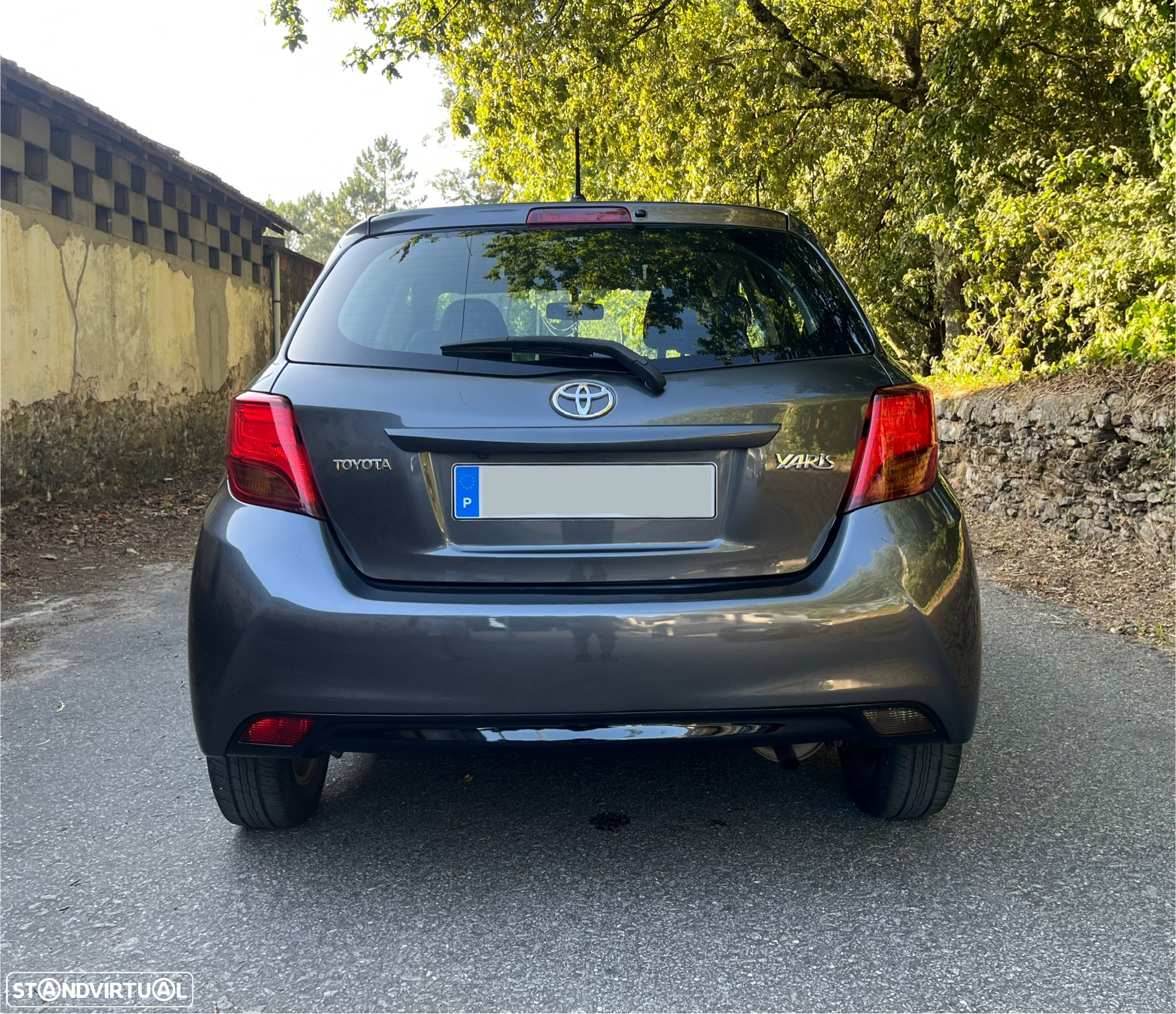 Toyota Yaris 1.0 VVT-i Comfort+P.Style - 4