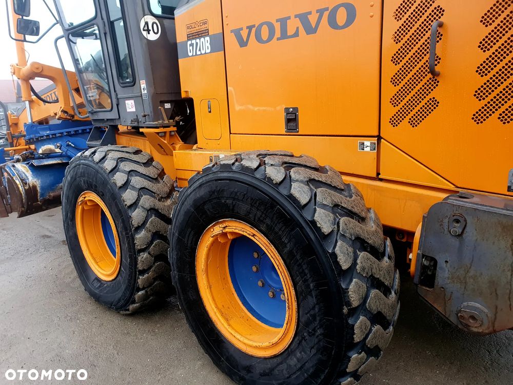 Volvo G720B - 9
