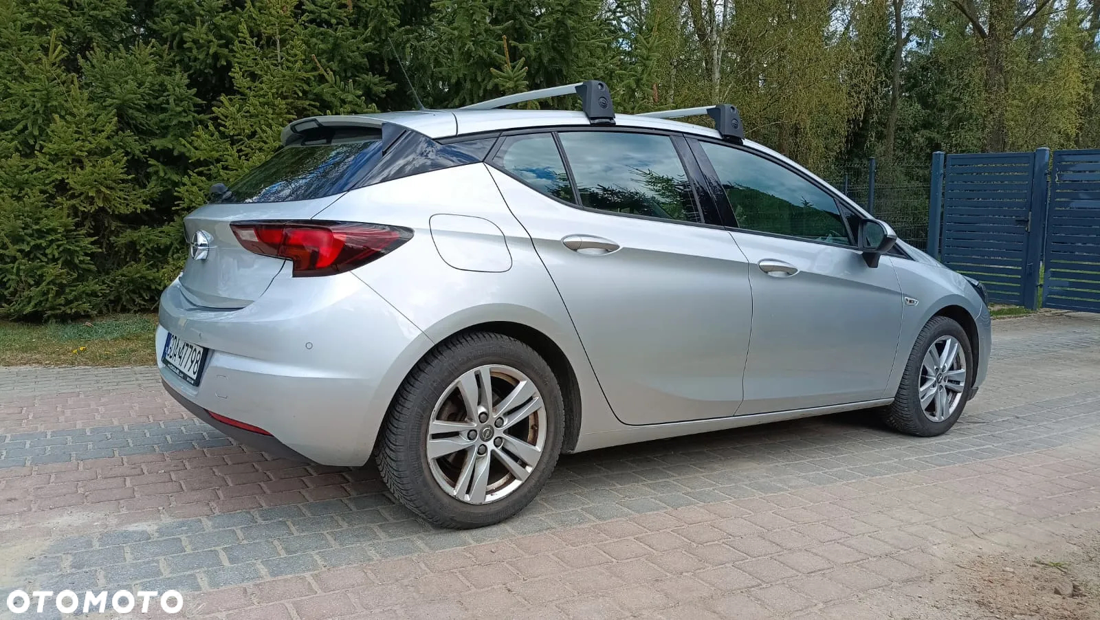 Opel Astra V 1.2 T GS Line S&S - 10