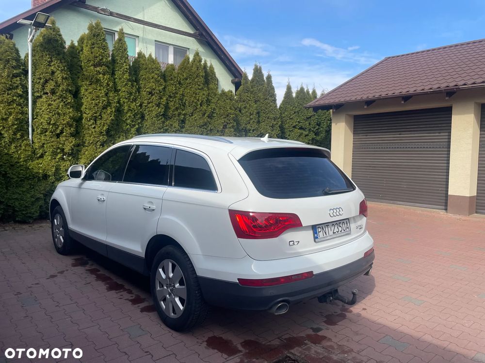 Audi Q7 - 3