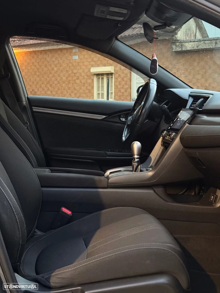 Honda Civic 1.0 i-VTEC Comfort - 5