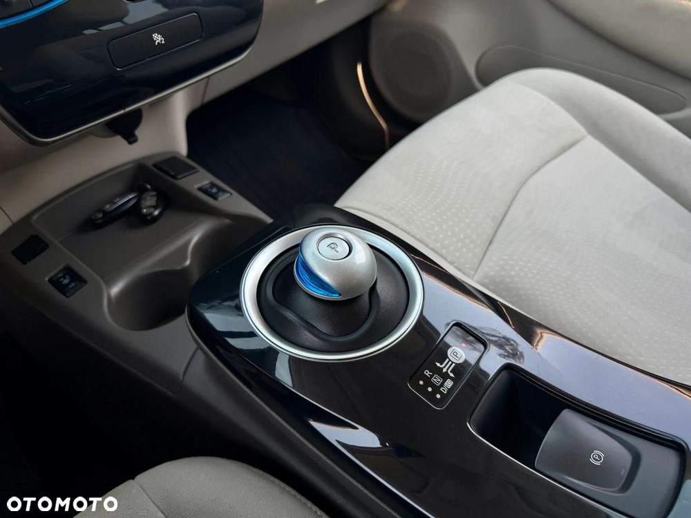 Nissan Leaf 24 kWh (ohne Batterie) Tekna - 15