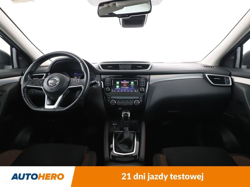 Nissan Qashqai - 12