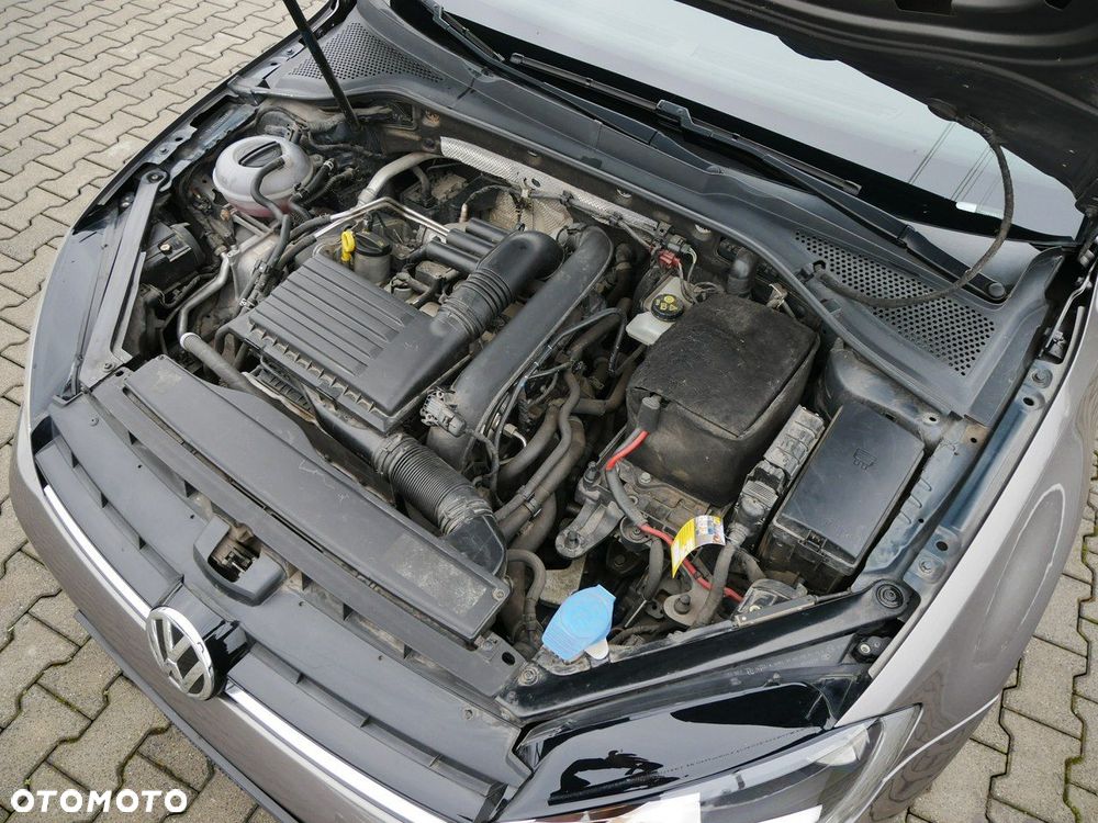 Volkswagen Golf 1.2 TSI BlueMotion Technology Comfortline - 31