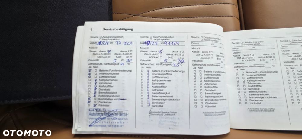 Opel Insignia 1.6 T Executive S&S - 39