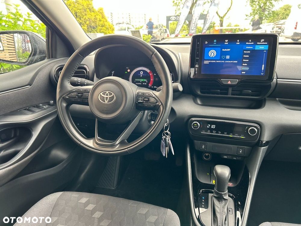 Toyota Yaris Hybrid 1.5 Style - 12
