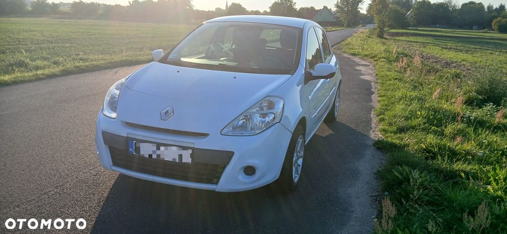 Renault Clio - 7