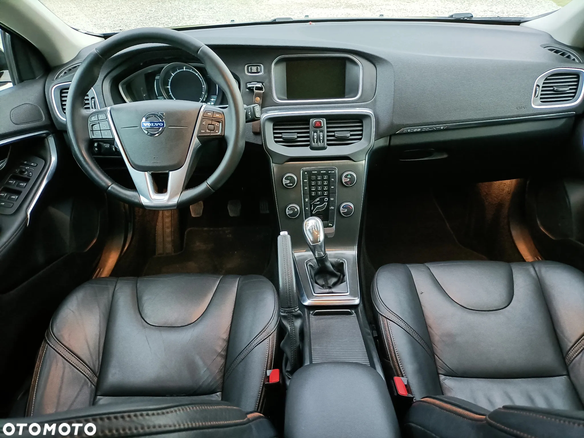 Volvo V40 D2 Momentum - 23