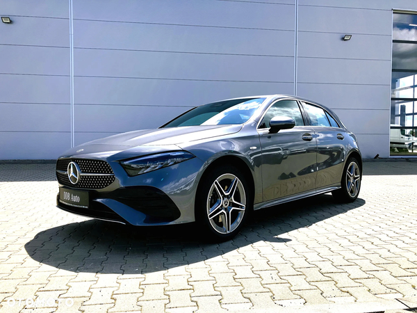 Mercedes-Benz Klasa A 250 e PHEV AMG Line 8G-DCT
