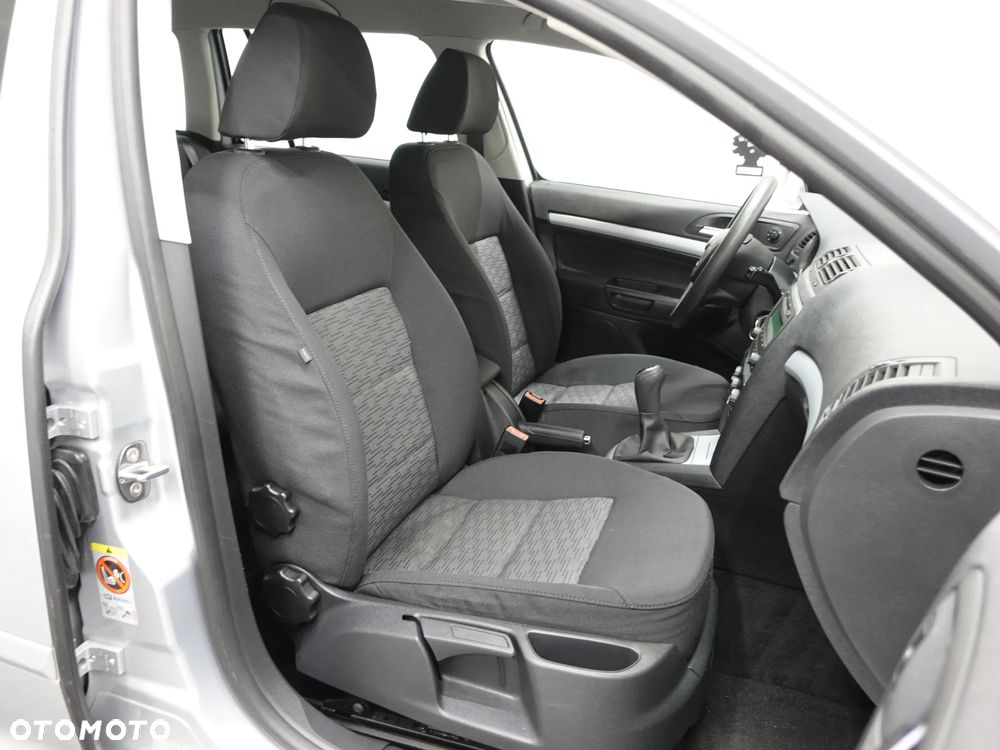 Skoda Octavia 1.6 TDI DPF Classic - 29