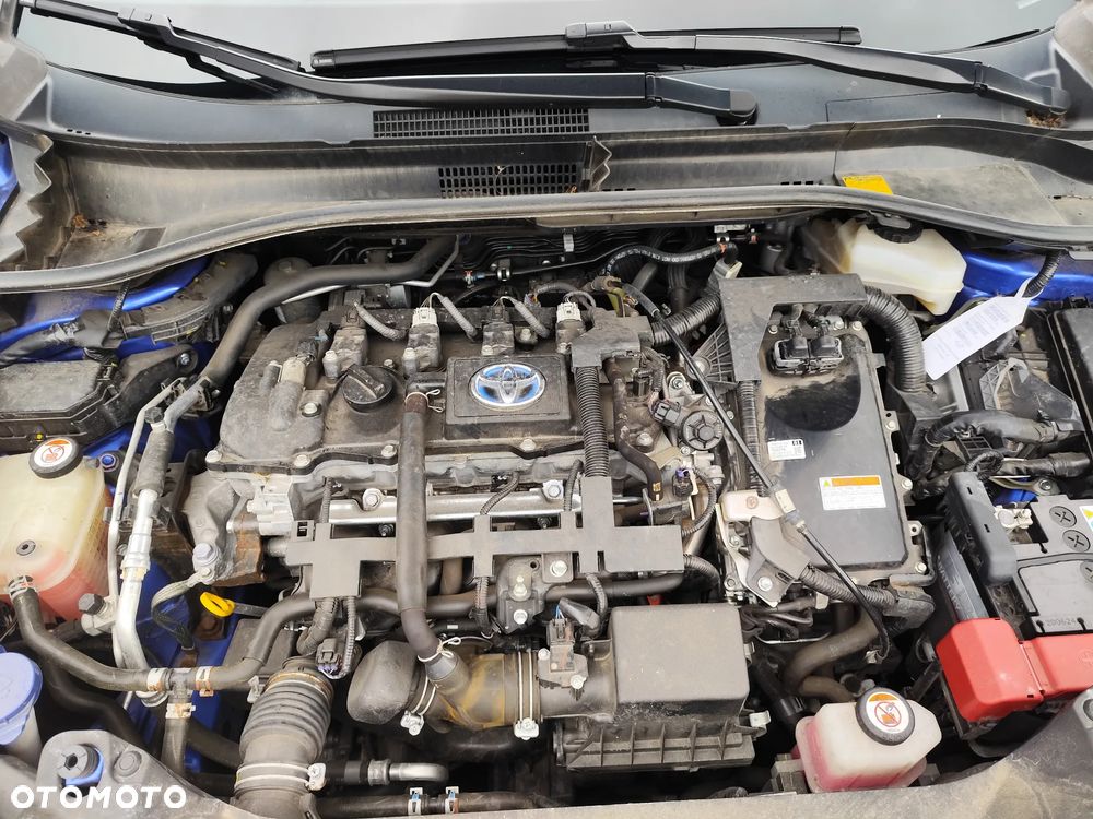 Toyota C-HR Hybrid Style Selection - 5