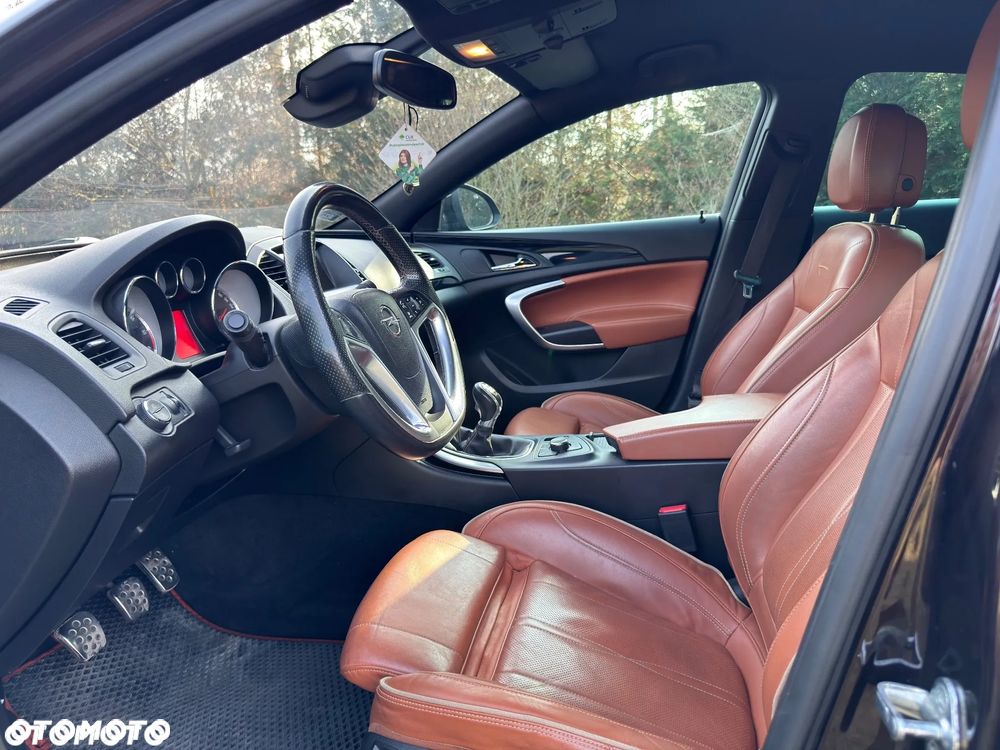 Opel Insignia - 8