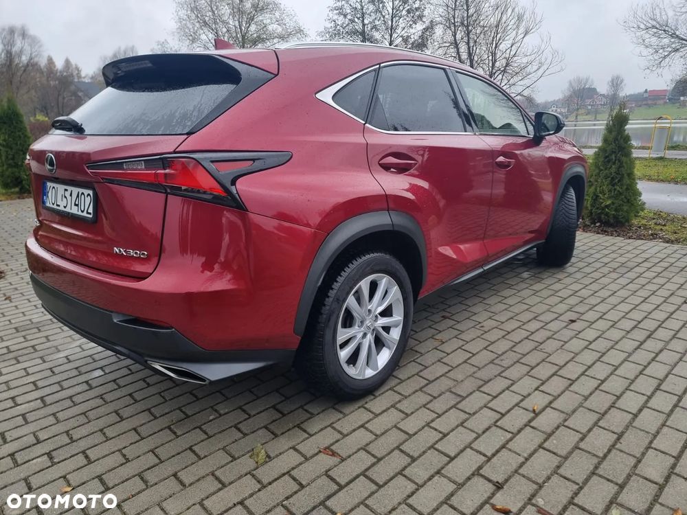 Lexus NX 300 F Impression AWD - 4