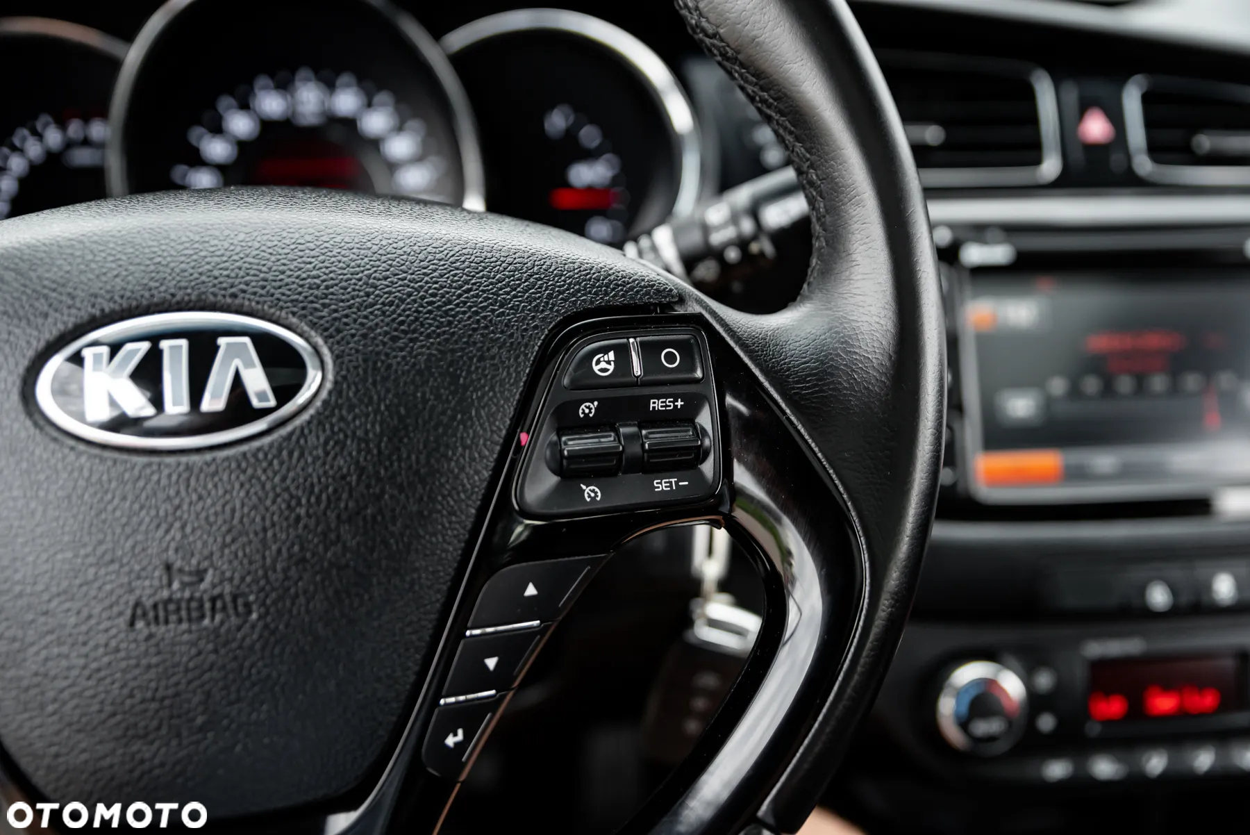 Kia Ceed Cee'd 1.6 GDI L - 33