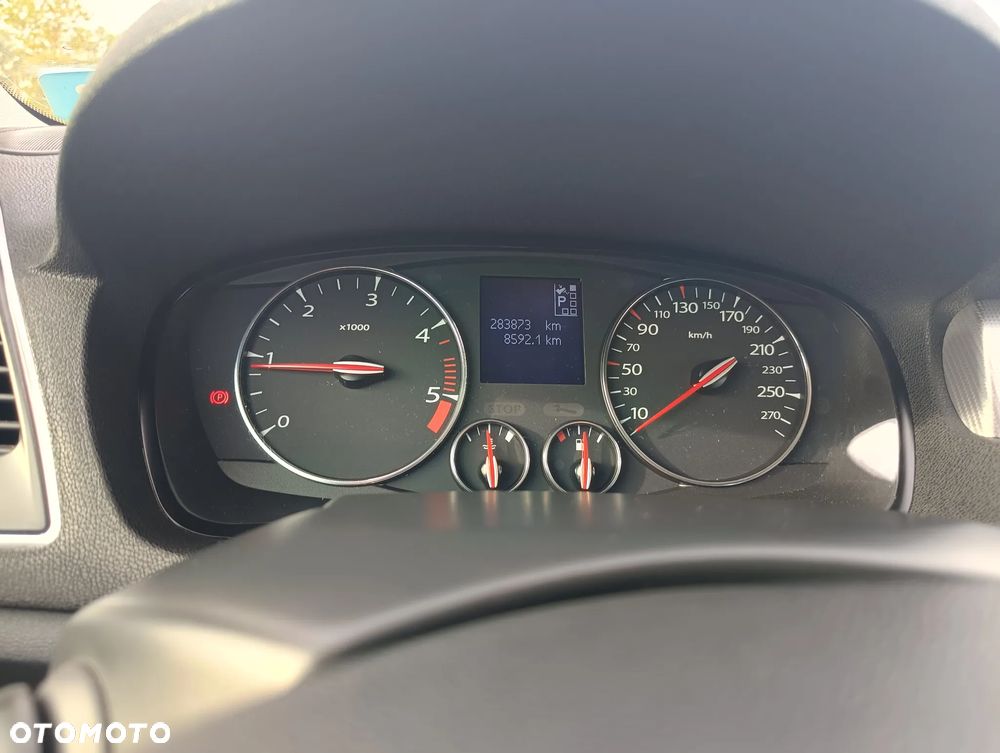 Renault Laguna 2.0 dCi Bose Edition - 13