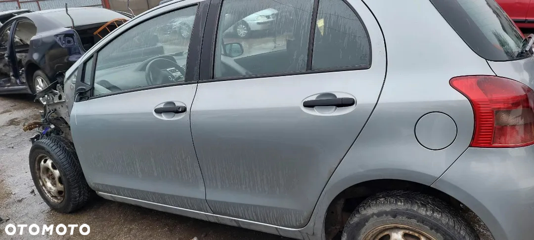 Toyota Yaris ii 1,4 d4d 90km alternator - 3