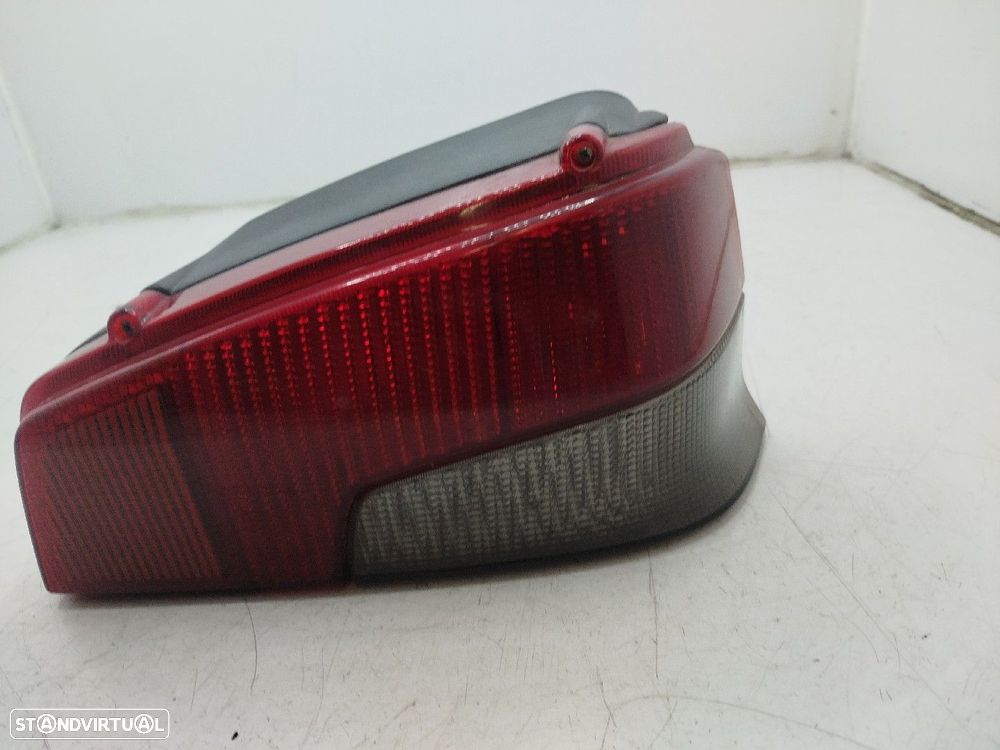 Farolim Stop Dto Peugeot 106 I (1A, 1C) - 2