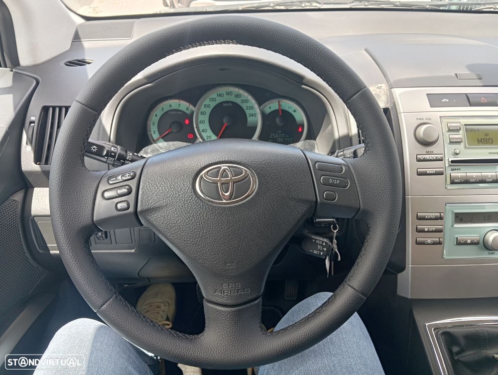 Toyota Corolla Verso 1.6 VVT-i Sol - 8