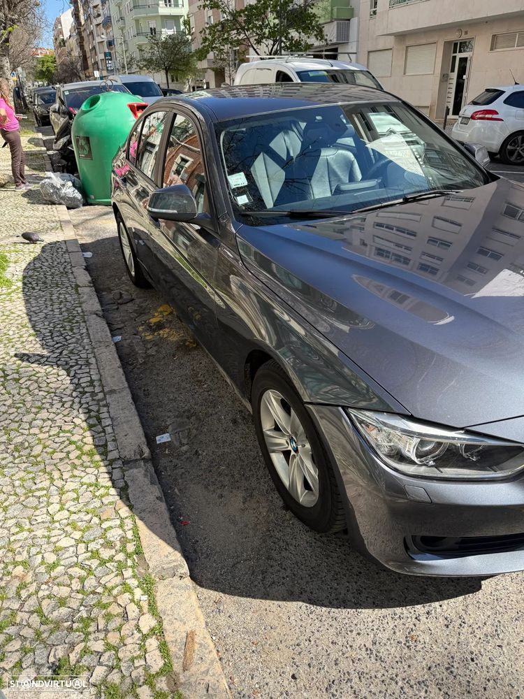 BMW 320 d - 6
