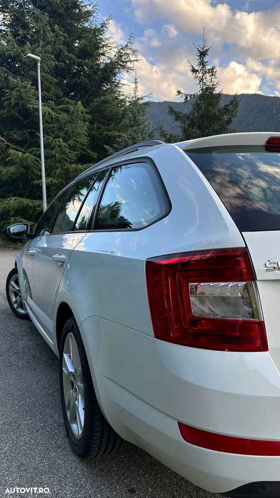 Skoda Octavia 1.6 TDI DSG Ambition - 3