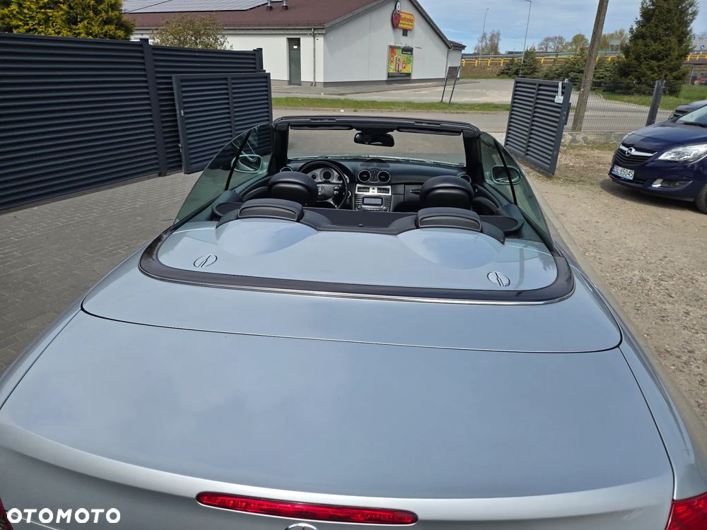 Mercedes-Benz CLK - 8