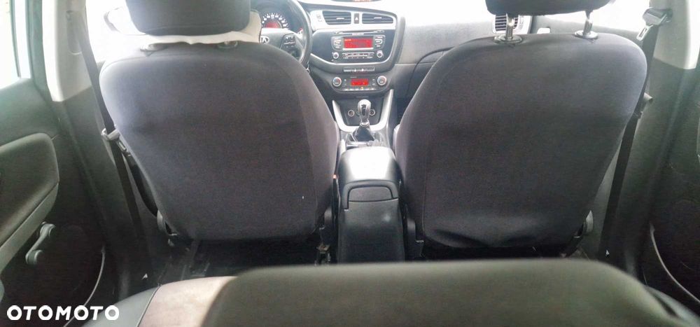Kia Ceed - 3