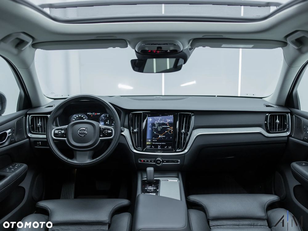 Volvo V60 Cross Country B4 D AWD Geartronic - 17