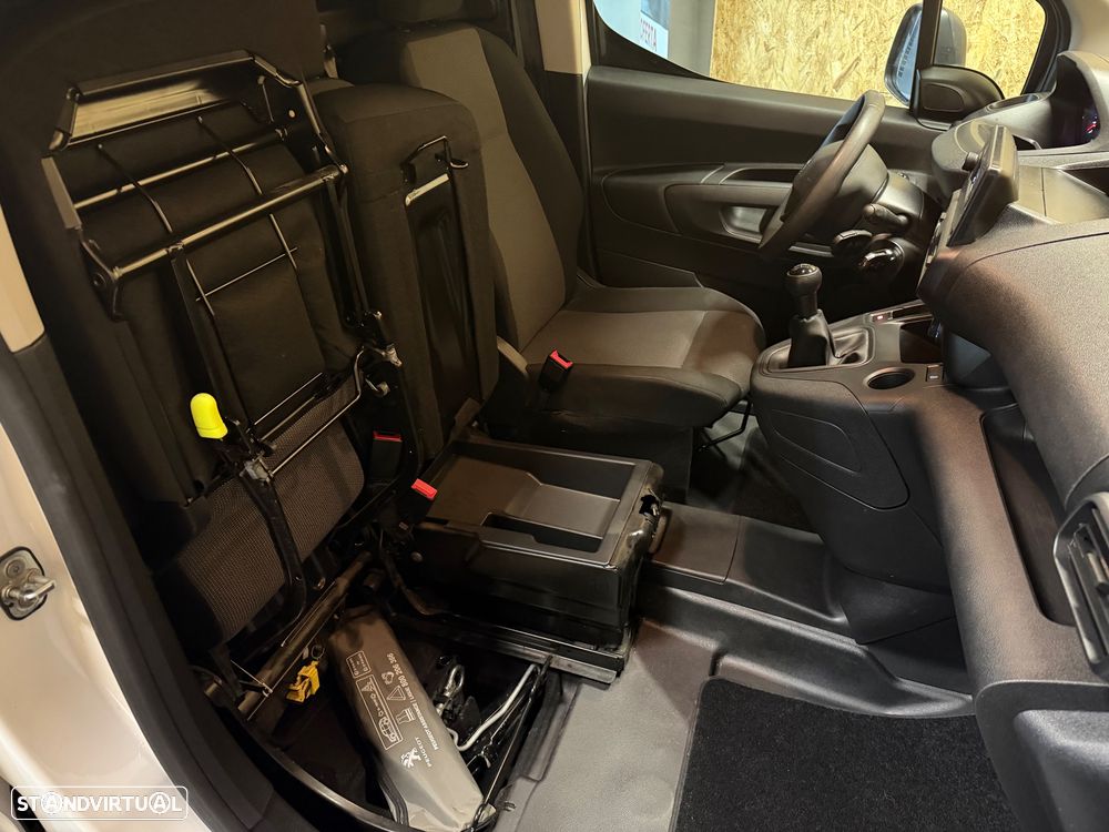 Peugeot Partner - 21