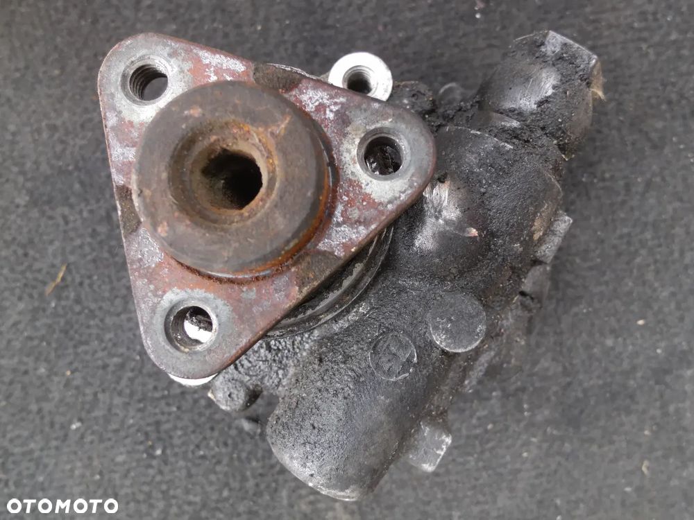 POMPA WSPOMAGANIA 8D0145155Q VW PASSAT B5 1.9TDI AUDI 80 A4 B5 A6 C5 - 2