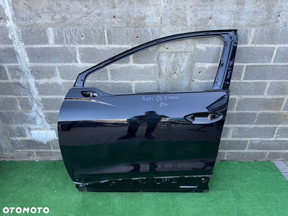 AUDI Q4 89A E-TRON DRZWI LEWE PRZEDNIE ORG D142 - 1