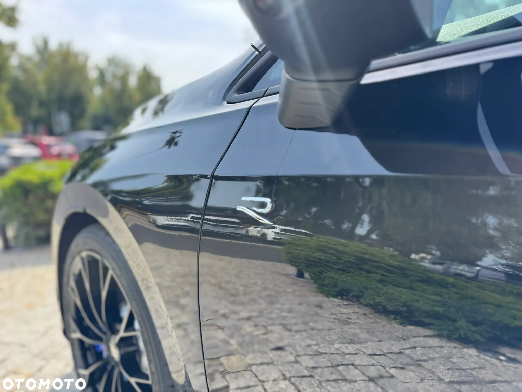 Volkswagen Golf VIII 2.0 TSI 4Motion R - 12