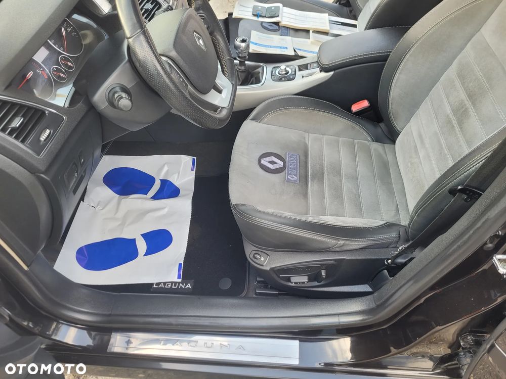 Renault Laguna dCi 150 FAP Start-Stop GT - 16