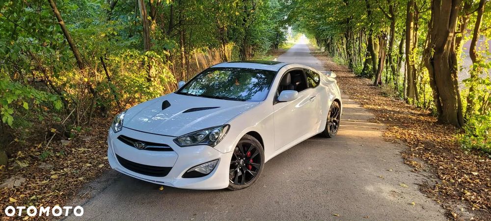 Hyundai Genesis Coupe 2.0 TCI Executive - 1