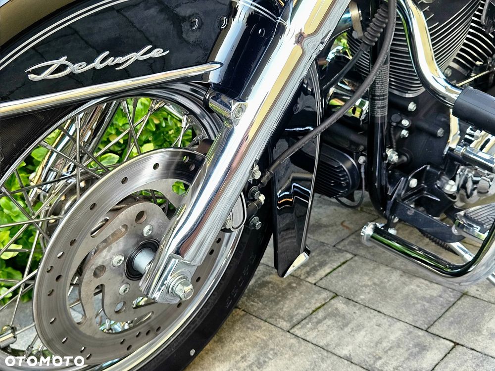 Harley-Davidson Softail Deluxe - 15