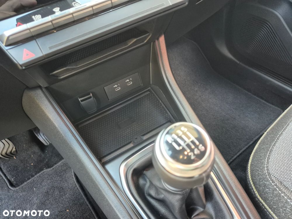 Renault Captur 1.3 TCe mHEV R.S Line - 39